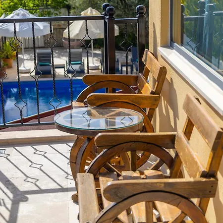 Villa Orpheus- Kalkan Islamlarda Kiralik *