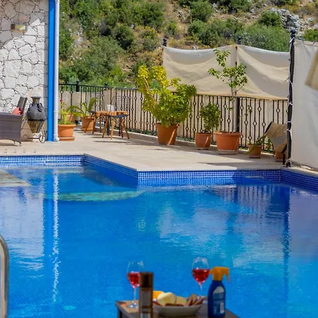 Вилла Orpheus- Kalkan Islamlarda Kiralik